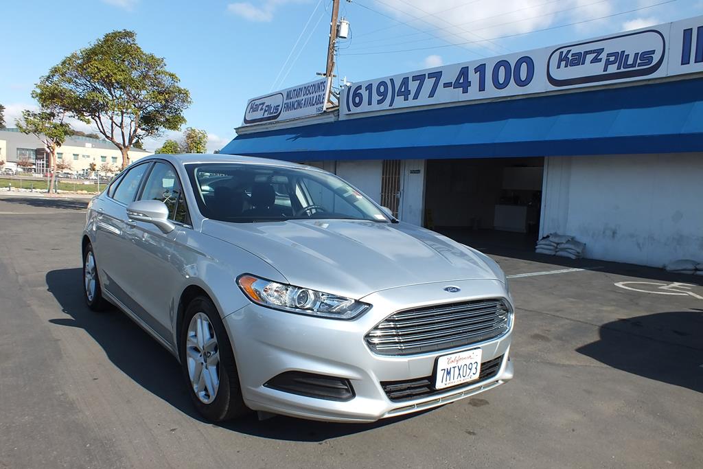 Pre Owned 2016 Ford Fusion Se Sedan 4d Sedan In San Diego Ca 20508 Karz Plus